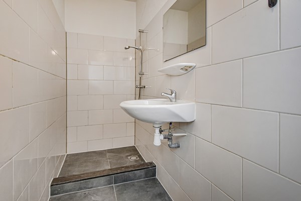 Medium property photo - Johan Gramstraat 48, 2522 XA Den Haag